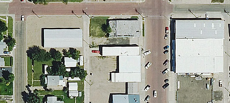 1608 Main Ave