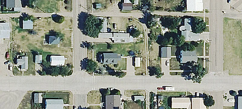 404 Martin St