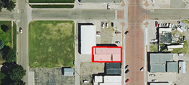 904 Main Ave