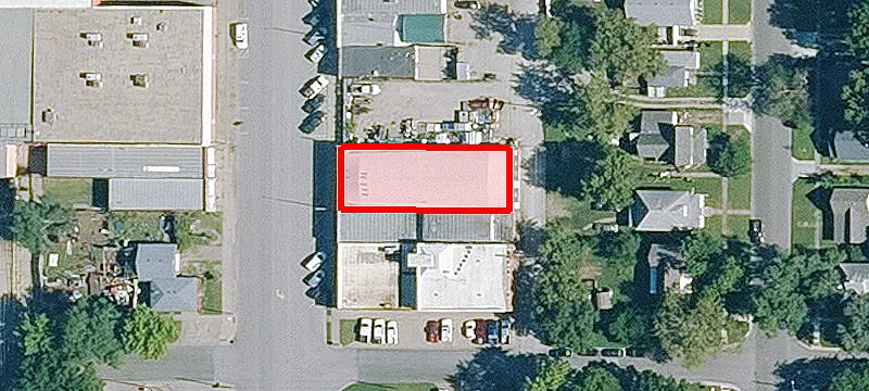 106 Commercial St