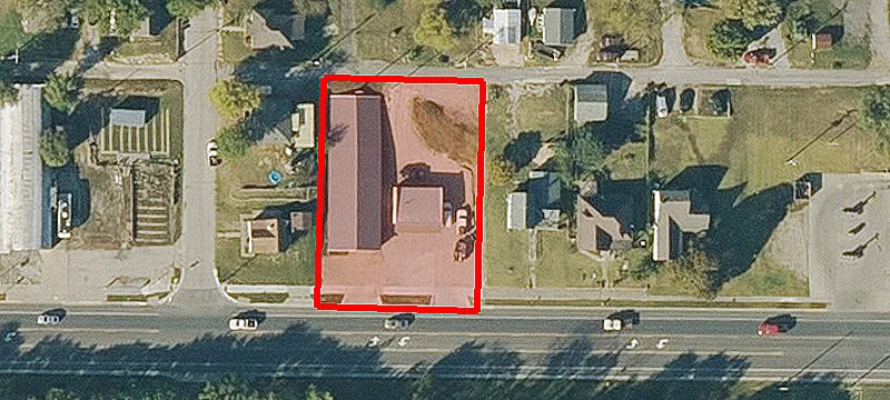 1529 Main St