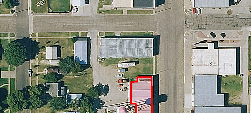 401 Main St