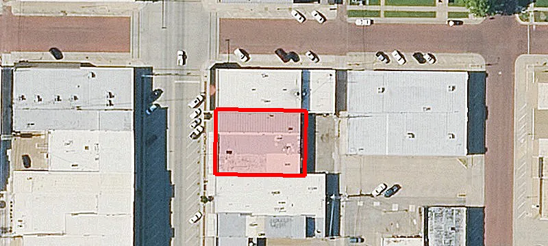 206 Main St