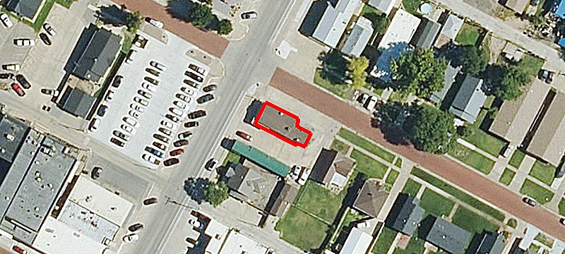1312 Main St