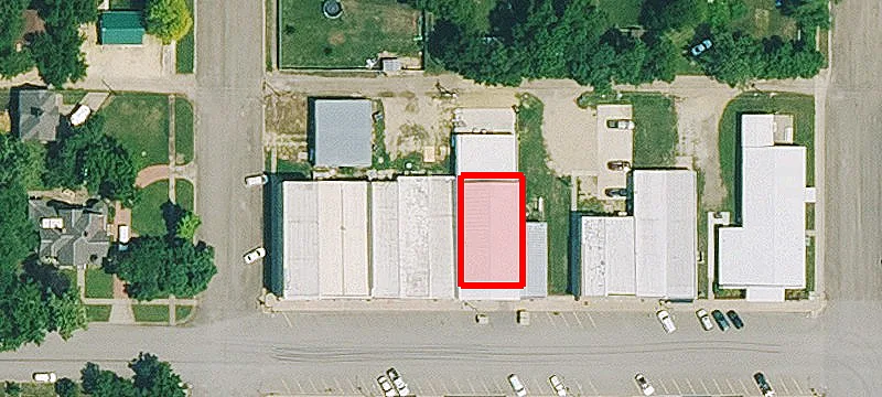 112 Commercial St