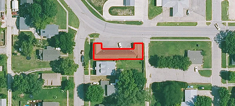 901 Main St