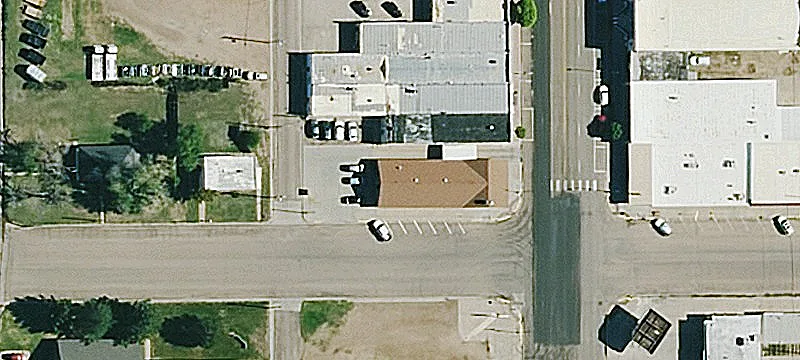 631 Main St