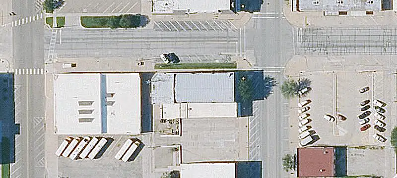 1123 Main St