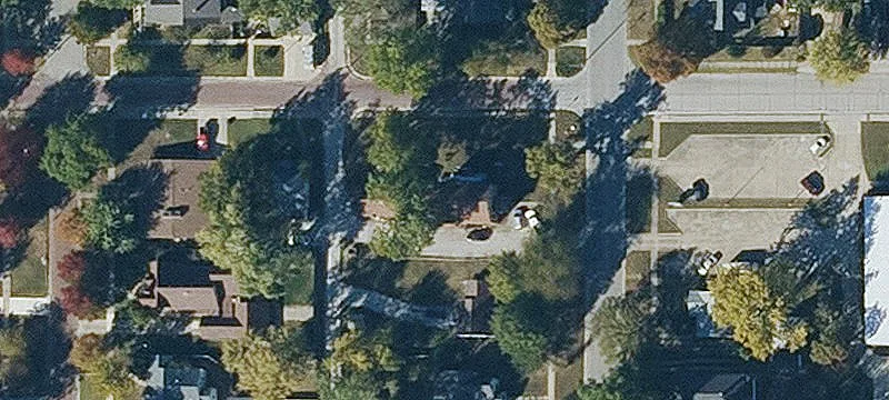 1204 Cedar St