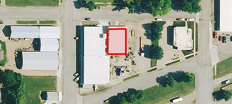 301 Main St
