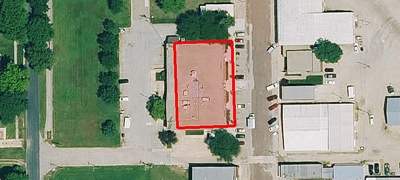 408 Commercial St