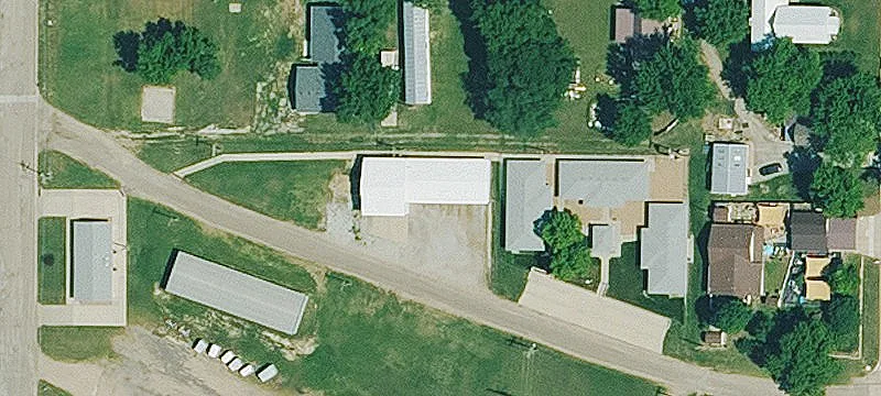 109 Railroad Ave