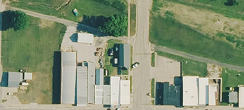 101 Parallel St