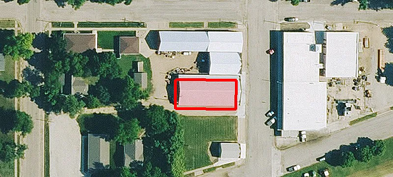 302 Main St