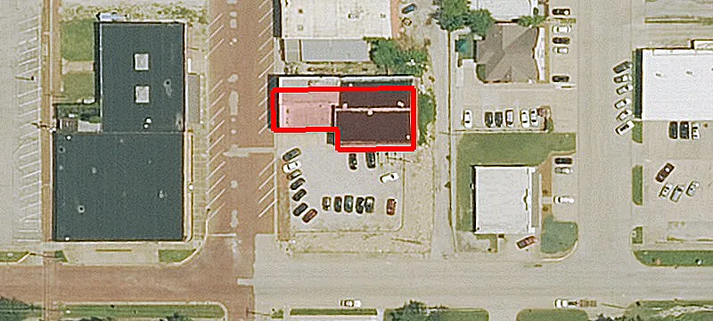 213 Scott Ave