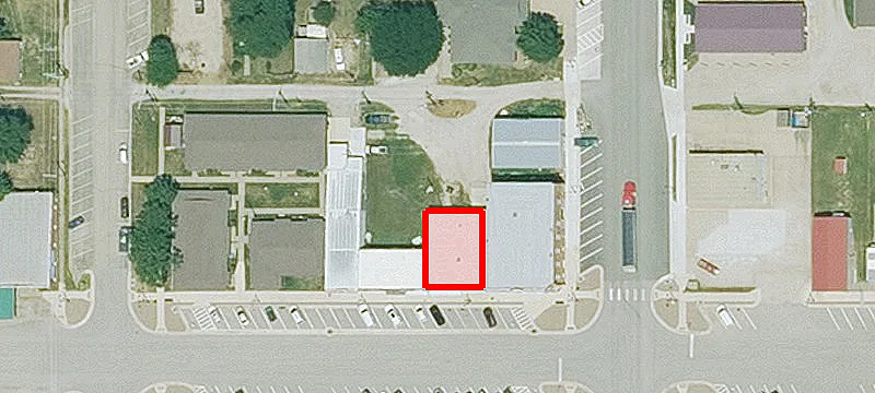 6 Broadway St