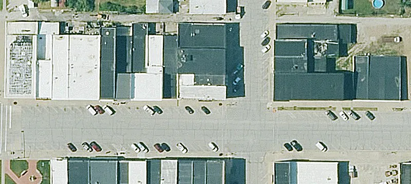300 Neosho St