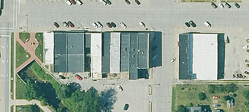 305 Neosho St