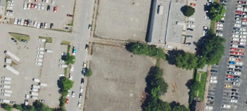 619 Hancock St