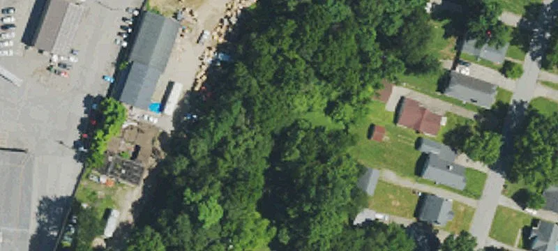 2201 Ralph Ave