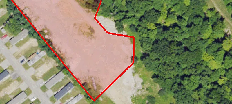 1125 Edwards Rd