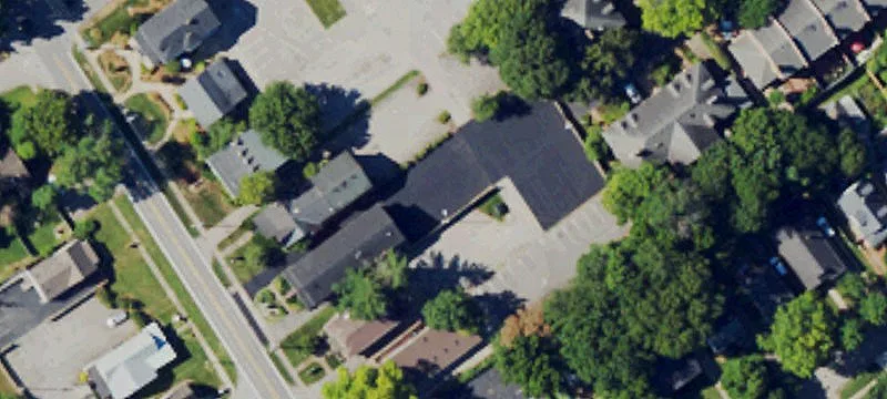 151 Chenoweth Ln