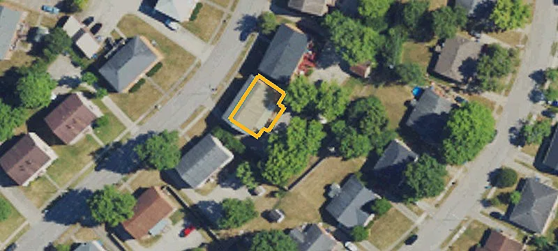 453 Lenney Dr