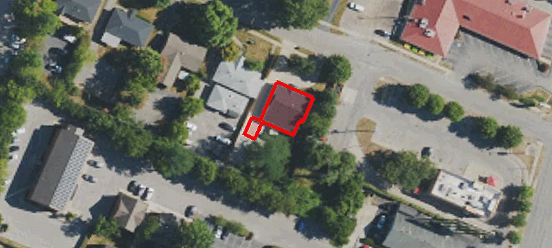 102 Dennis Dr