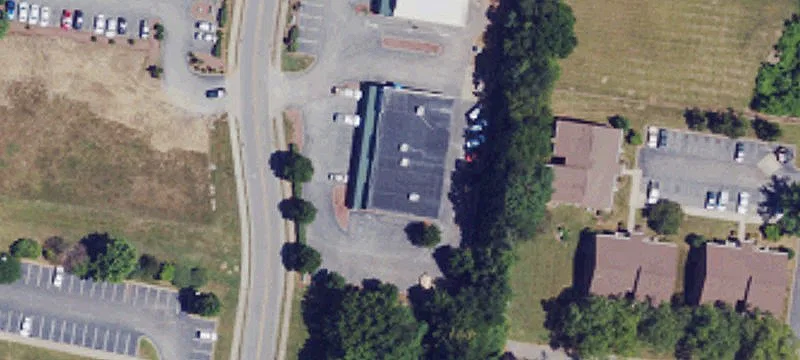933 Flds Dr Ste, Unit 202