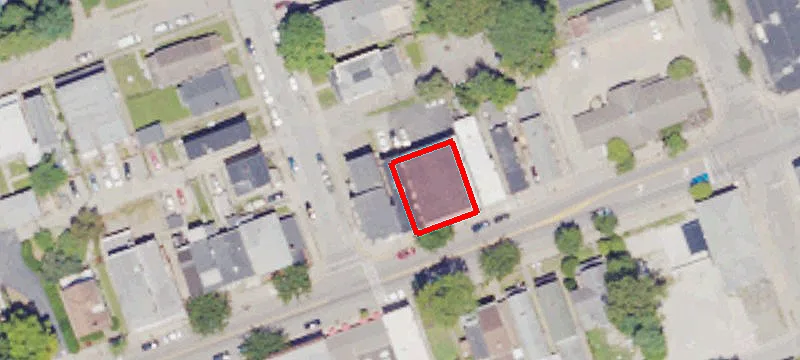 222 Elm St