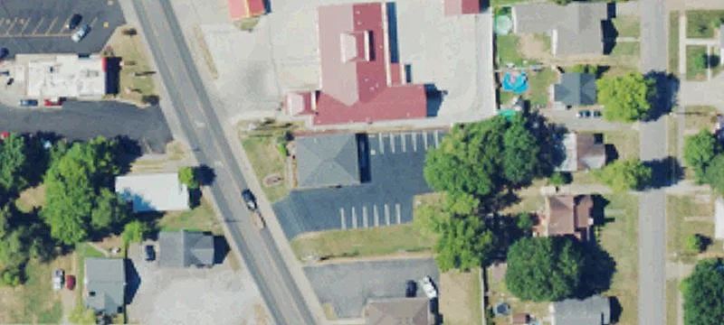 822 Paris Rd