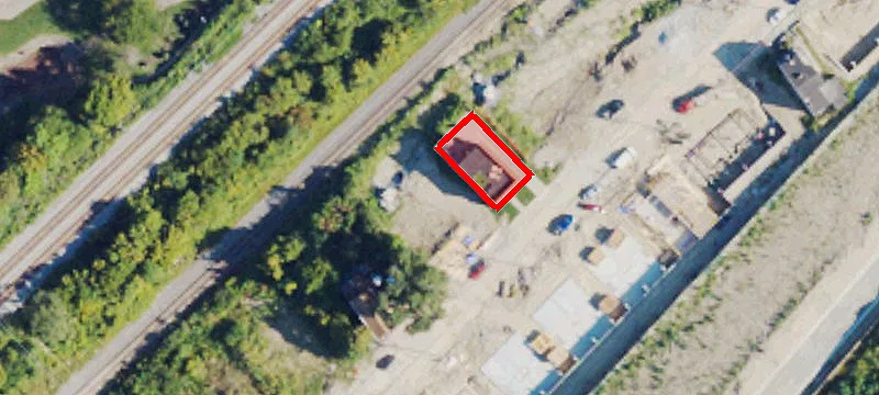 13th St