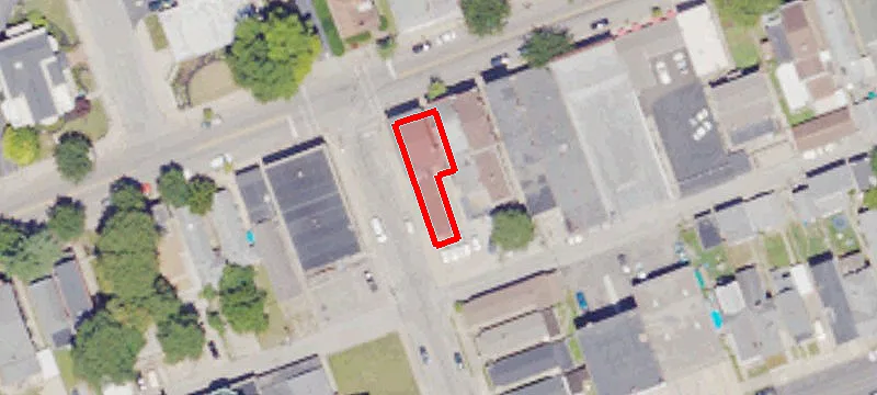 243 Elm St