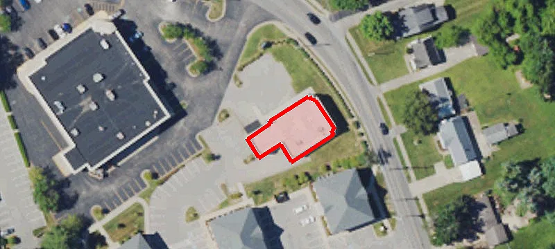 512 Lyndon Ln