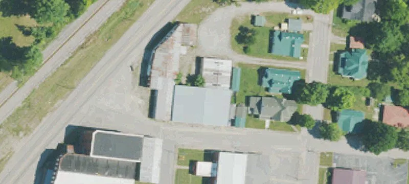 110 Woodlawn Ave