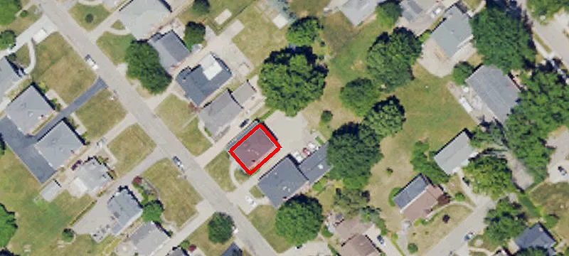18 Requardt Ln