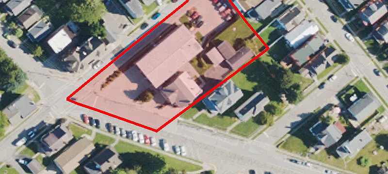 122 Electric Ave