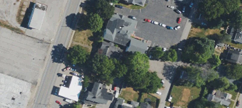 402 Main St