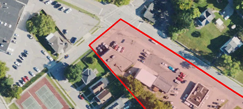 2400 Alexandria Pike