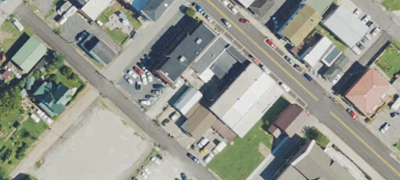 406 Main St