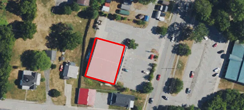411 Main St