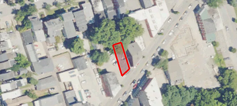 330 Pike St