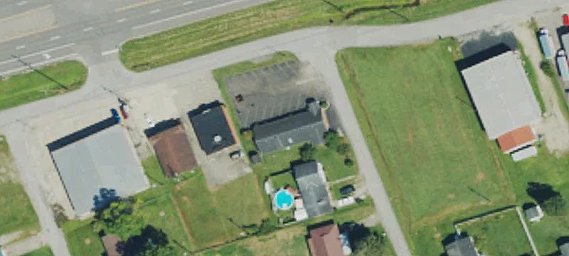 128 Biggs Ln