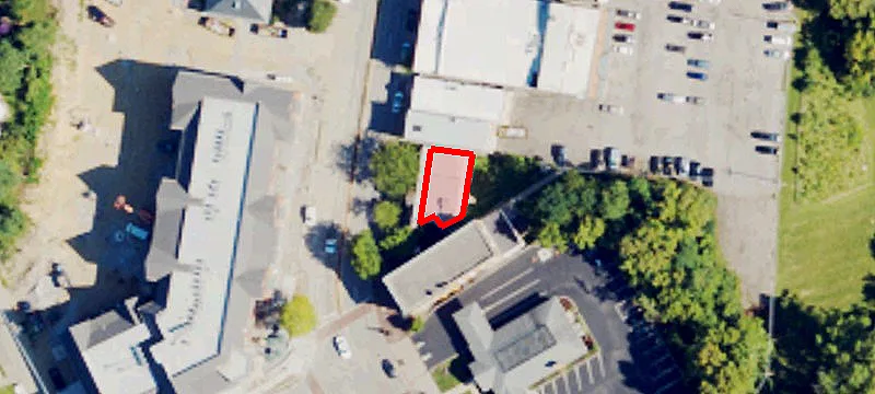 10 Ft Thomas Ave