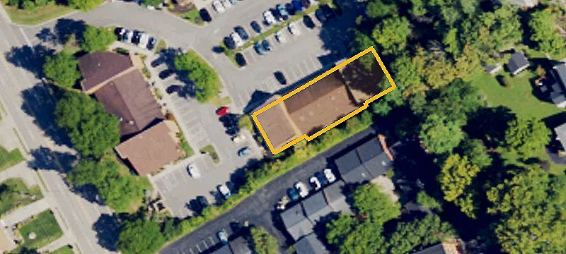 40 Grand Ave