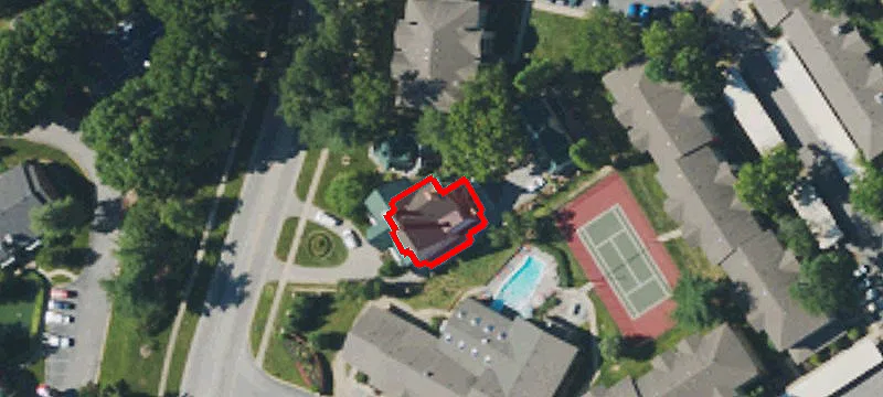 401 Hubbards Ln