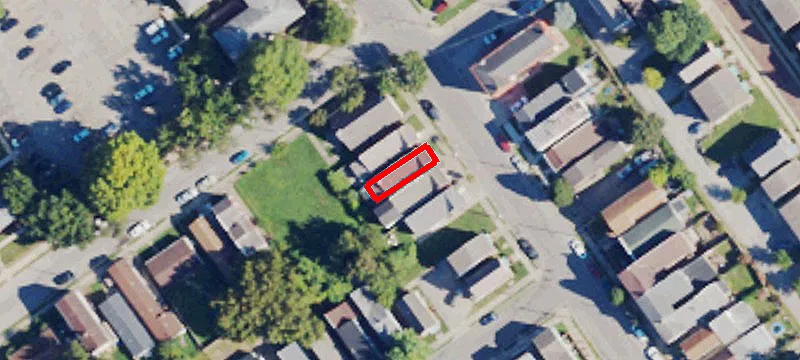 708 Isabella St