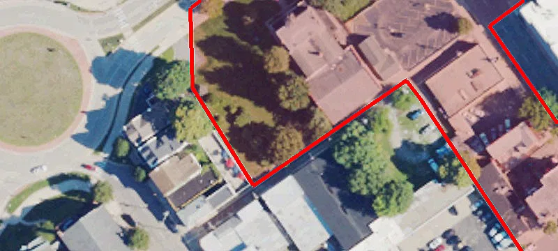 11 Southgate Ave