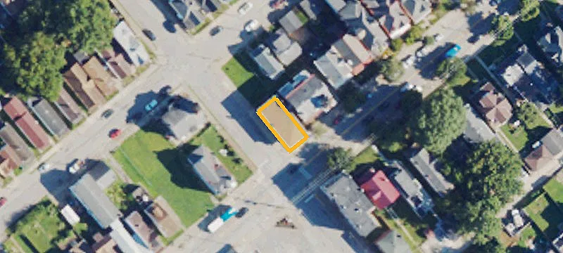 201 6th Ave