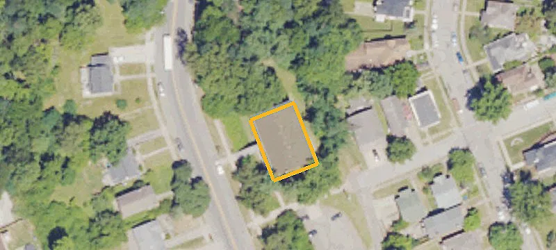 300 Hwy Ave